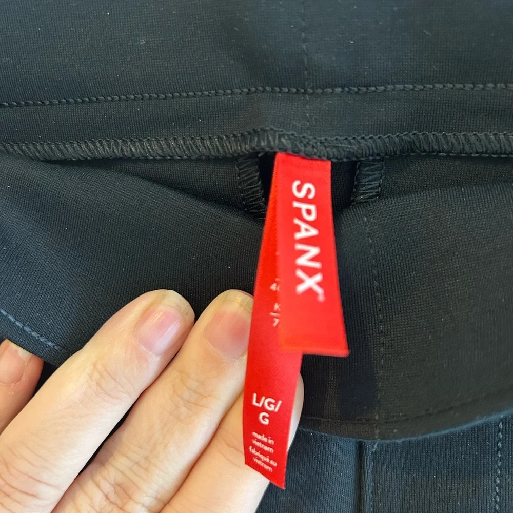 Spanx Black High-Waisted Pants - Picture 4 of 8